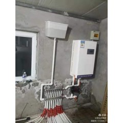 電采暖鍋爐：安裝10千瓦的微波電采暖鍋爐，可供100平米房屋取暖，4200元(免費(fèi)保修10年）?，F(xiàn)鉅惠安裝價(jià)3700元。每村三戶，數(shù)量有限，先購先得。