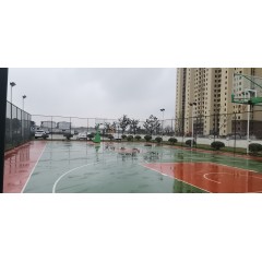太倉中集冷藏物流裝備有限公司   招聘  焊工  普工 男，18-45歲，身高1.65m以上，會寫字