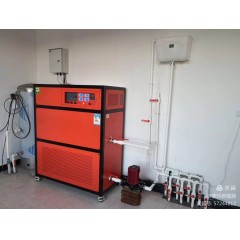 電采暖鍋爐：安裝10千瓦的微波電采暖鍋爐，可供100平米房屋取暖，4200元(免費(fèi)保修10年）?，F(xiàn)鉅惠安裝價(jià)3700元。每村三戶，數(shù)量有限，先購先得。
